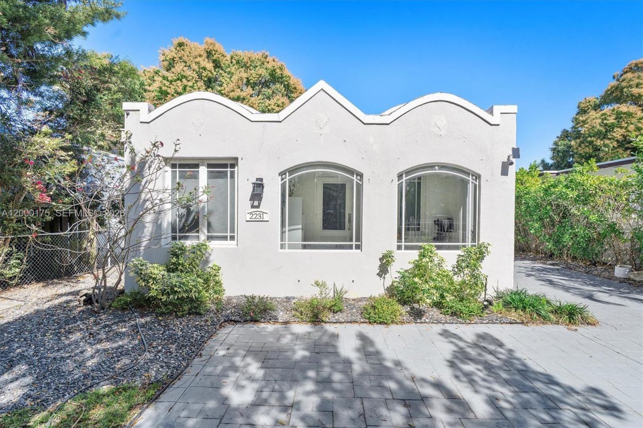 2231 SW 17th St, Miami, FL 33145 Photo