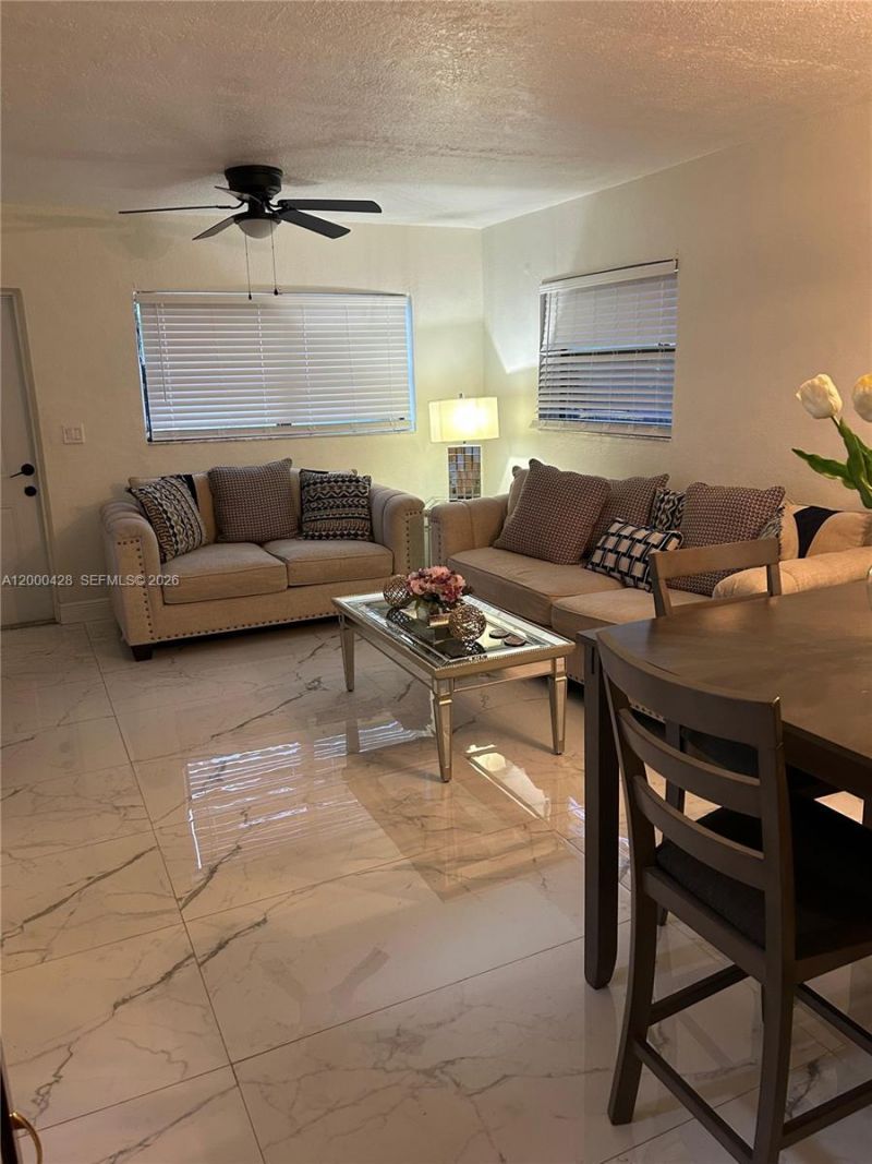 400 N 60th Way, Unit a, Hollywood, FL 33024 Photo