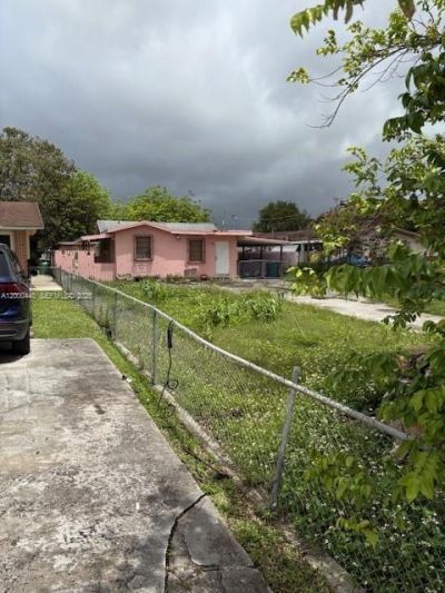 7161 SW 22nd St, Miami, FL 33155 Photo