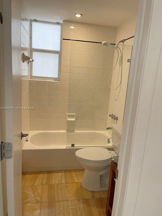 1460 Ocean Dr, Unit 401, Miami Beach, FL 33139 Photo