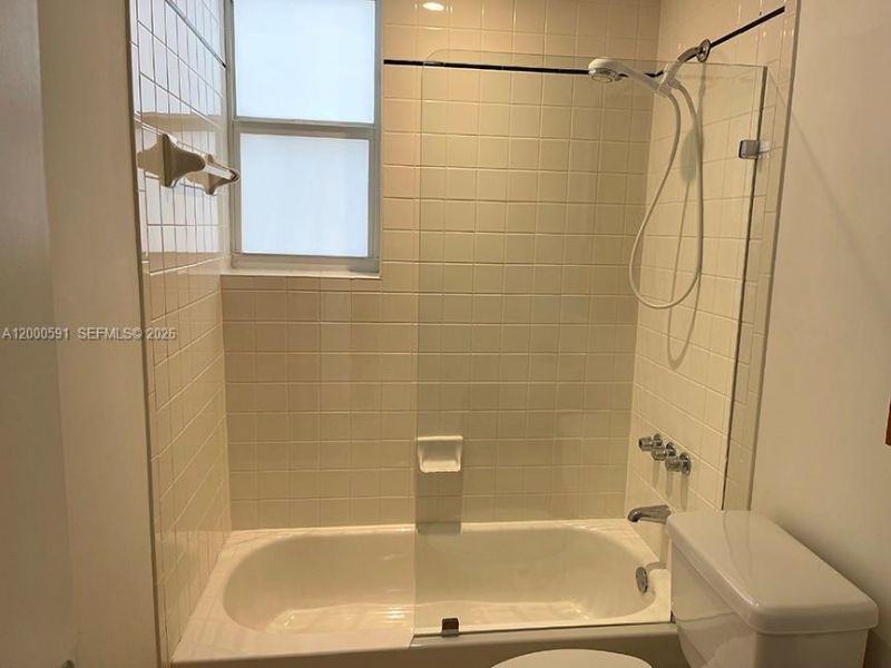 1460 Ocean Dr, Unit 401, Miami Beach, FL 33139 Photo