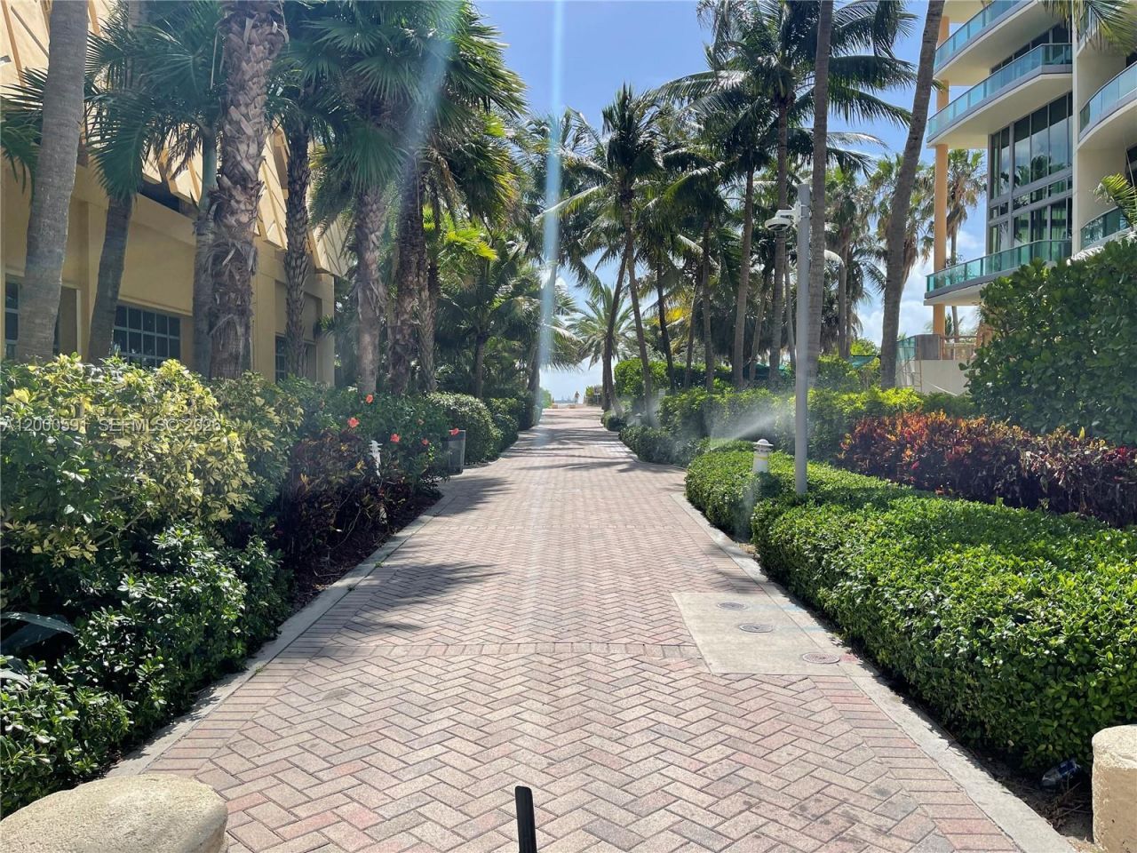 1460 Ocean Dr, Unit 401, Miami Beach, FL 33139 Photo