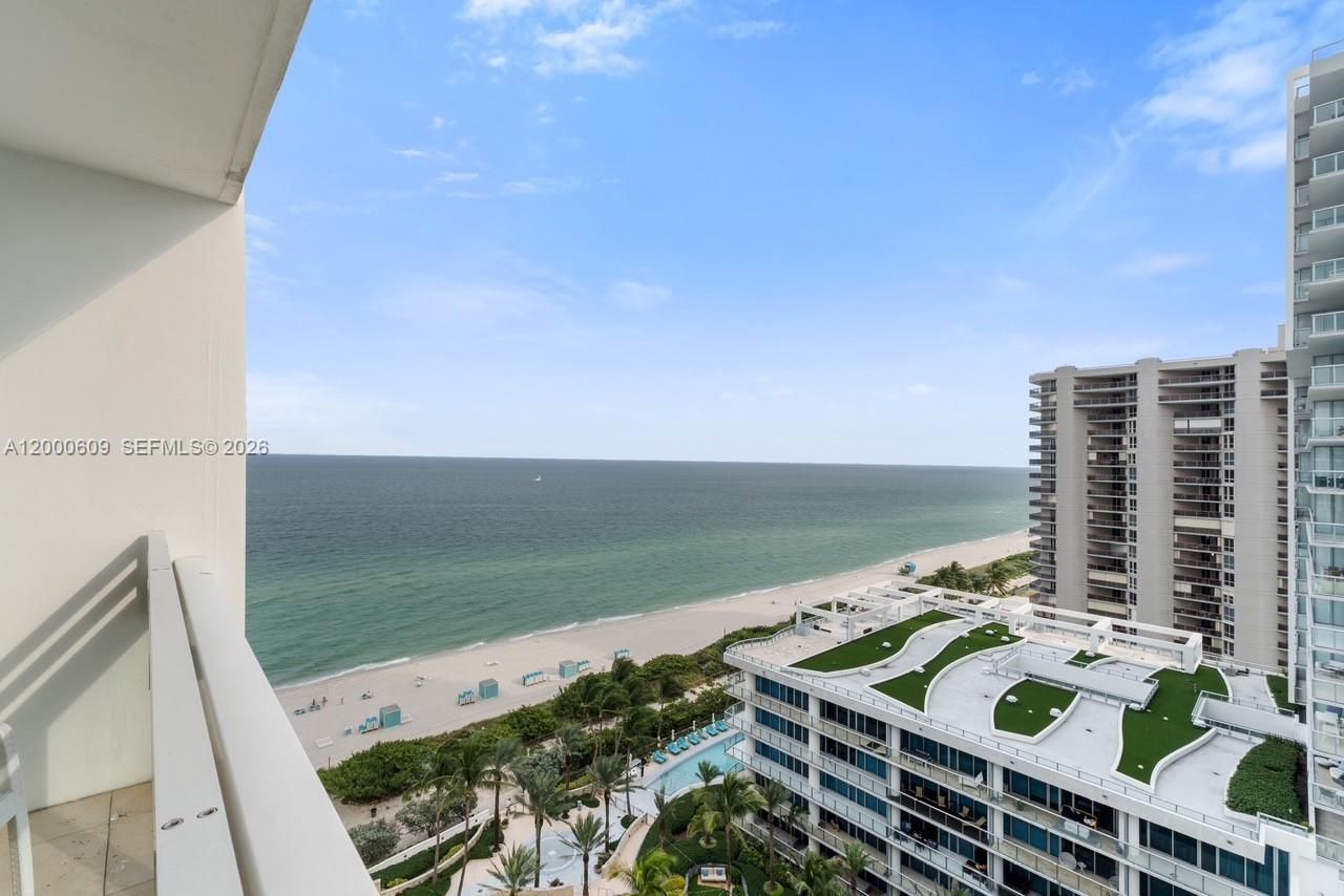 6801 Collins Ave, Unit LPH10, Miami Beach, FL 33141 Photo