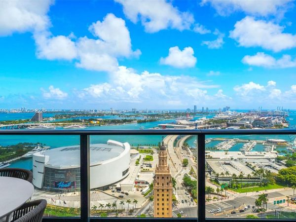 159 NE 6th St, Unit 2915, Miami, FL 33132