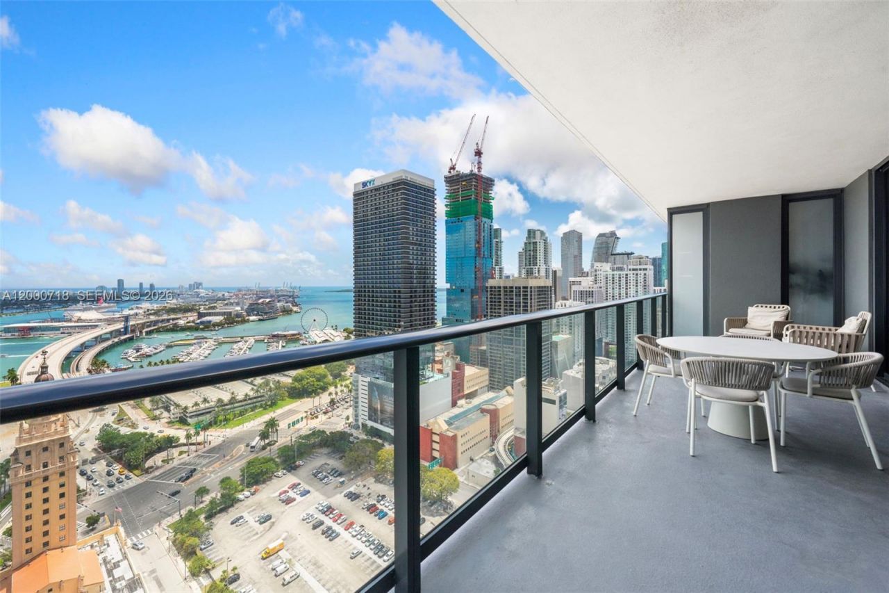 159 NE 6th St, Unit 2915, Miami, FL 33132 Photo