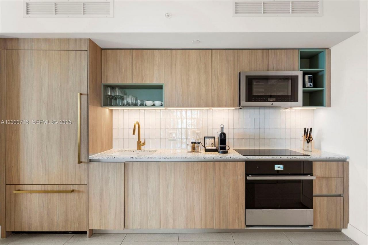 159 NE 6th St, Unit 2915, Miami, FL 33132 Photo