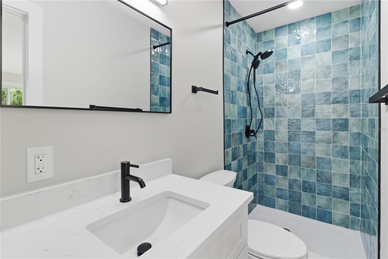 5211 25th Avenue S, Gulfport, FL 33707 Photo