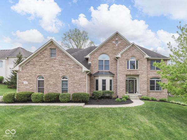 5517 Westbourne Court , Greenwood, IN 46143