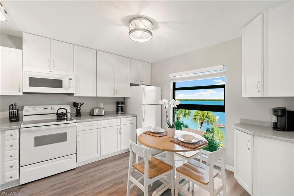 1085 Bald Eagle Dr, Unit C406, Marco Island, FL 34145 Photo