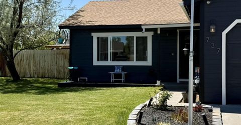 737 Hornet Drive, Gardnerville, NV 89460 Photo