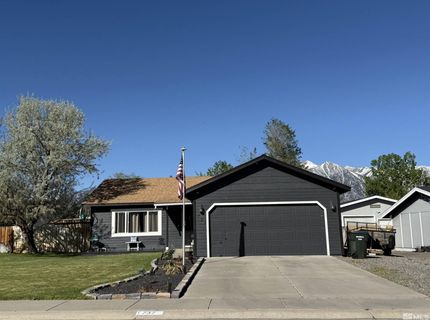 737 Hornet Drive, Gardnerville, NV 89460 Photo