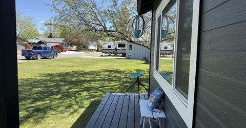 737 Hornet Drive, Gardnerville, NV 89460 Photo