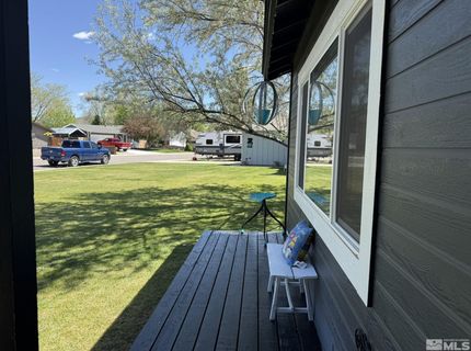 737 Hornet Drive, Gardnerville, NV 89460 Photo