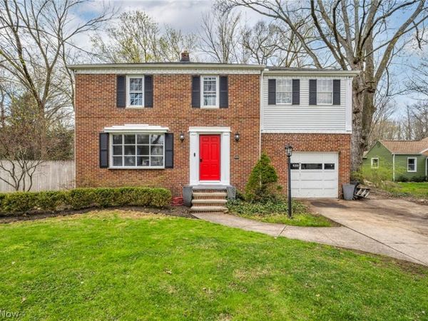 4304 Clague Road, North Olmsted, OH 44070