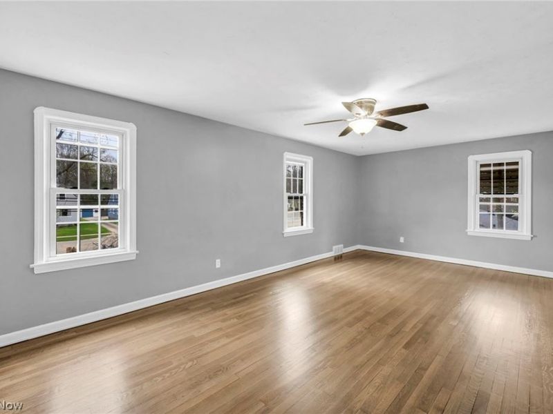 4304 Clague Road, North Olmsted, OH 44070 Photo 10