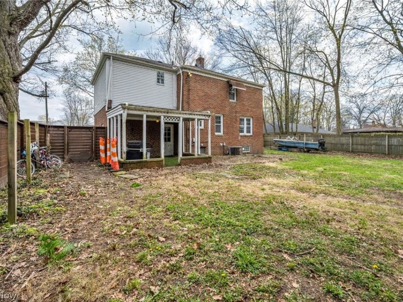 4304 Clague Road, North Olmsted, OH 44070 Photo 19