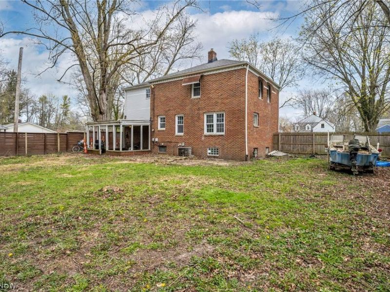 4304 Clague Road, North Olmsted, OH 44070 Photo 21