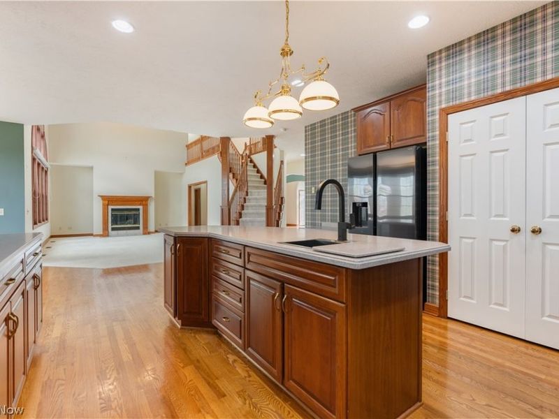 1561 Pilgrims Knob SE, Canton, OH 44709 Photo 22