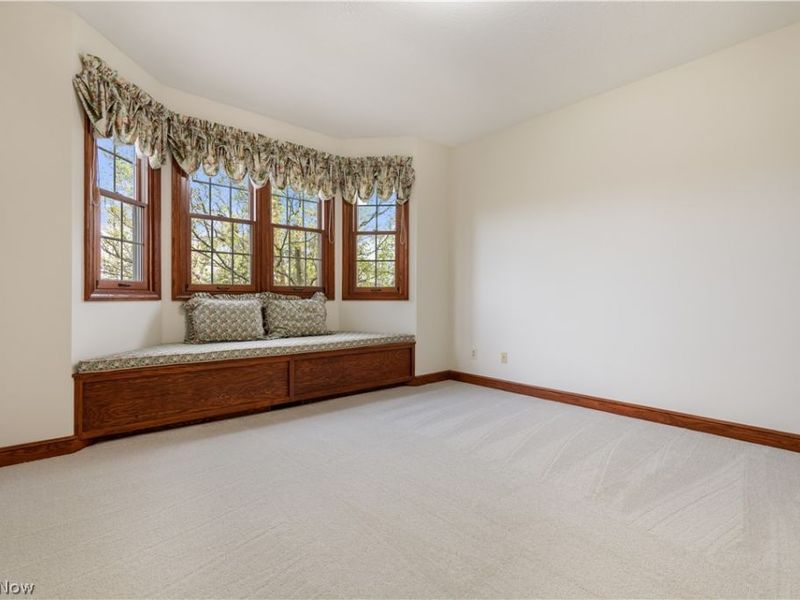 1561 Pilgrims Knob SE, Canton, OH 44709 Photo 25