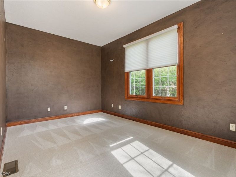 1561 Pilgrims Knob SE, Canton, OH 44709 Photo 29