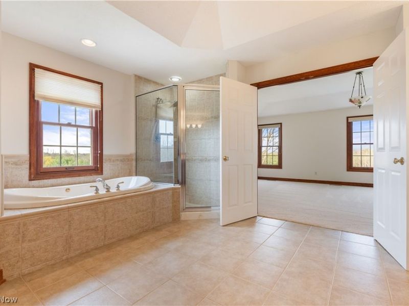 1561 Pilgrims Knob SE, Canton, OH 44709 Photo 35