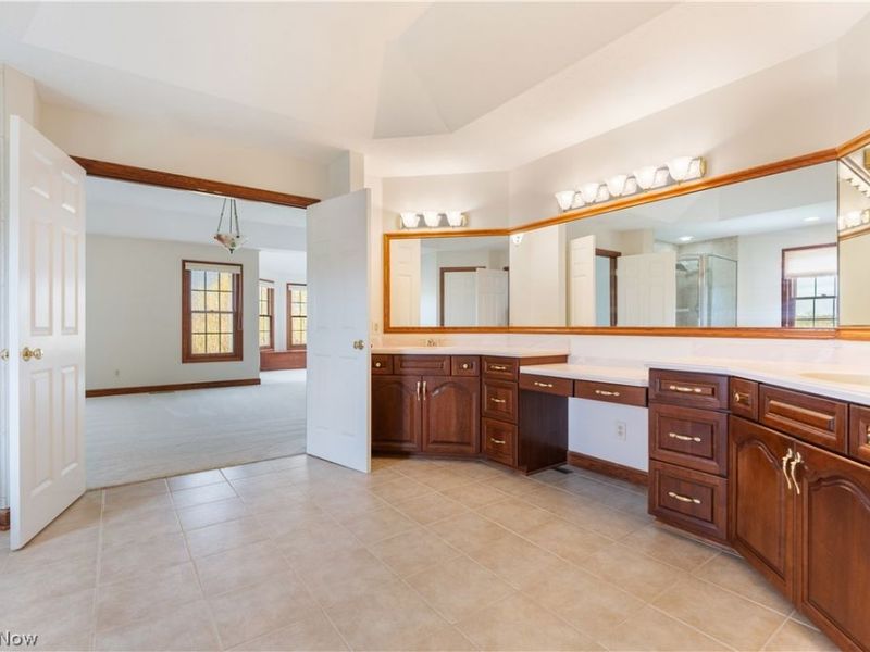 1561 Pilgrims Knob SE, Canton, OH 44709 Photo 36