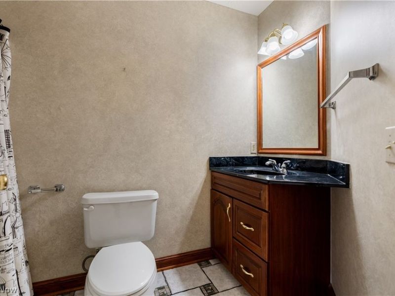 1561 Pilgrims Knob SE, Canton, OH 44709 Photo 41