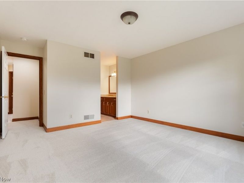 1561 Pilgrims Knob SE, Canton, OH 44709 Photo 42