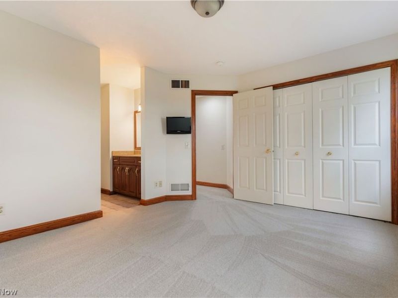 1561 Pilgrims Knob SE, Canton, OH 44709 Photo 45