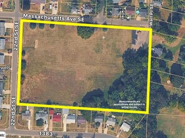 2219 Massachusetts Avenue SE, Massillon, OH 44646