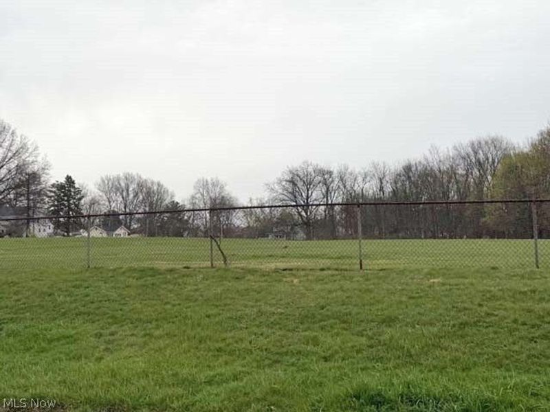 2219 Massachusetts Avenue SE, Massillon, OH 44646 Photo 4