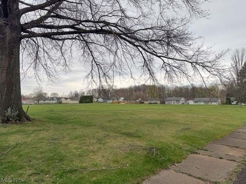 2219 Massachusetts Avenue SE, Massillon, OH 44646 Photo 5