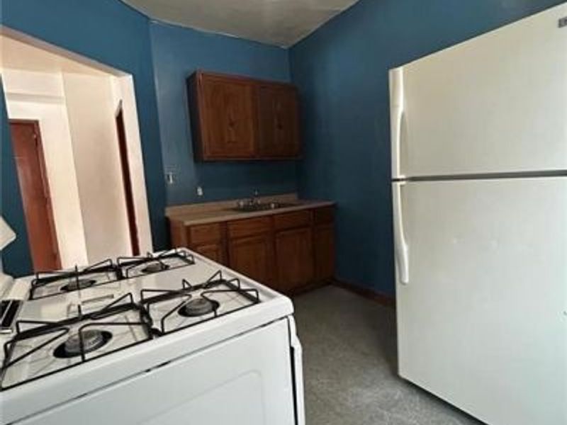 11013 Harvey Avenue, Cleveland, OH 44104 Photo 7