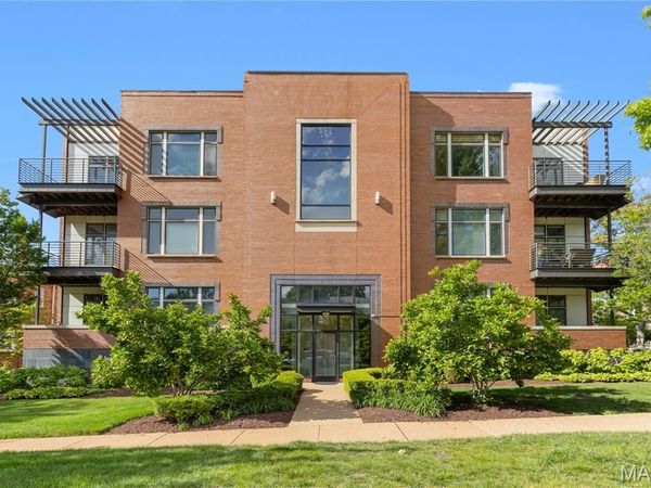 6615 Alamo Avenue, Unit 1C, Clayton, MO 63105