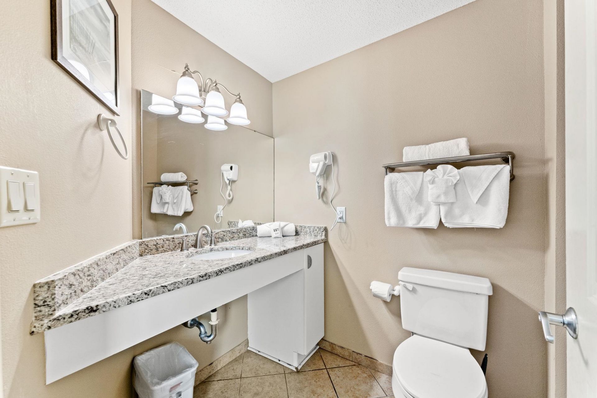 300 N Ocean Blvd. Photo 16