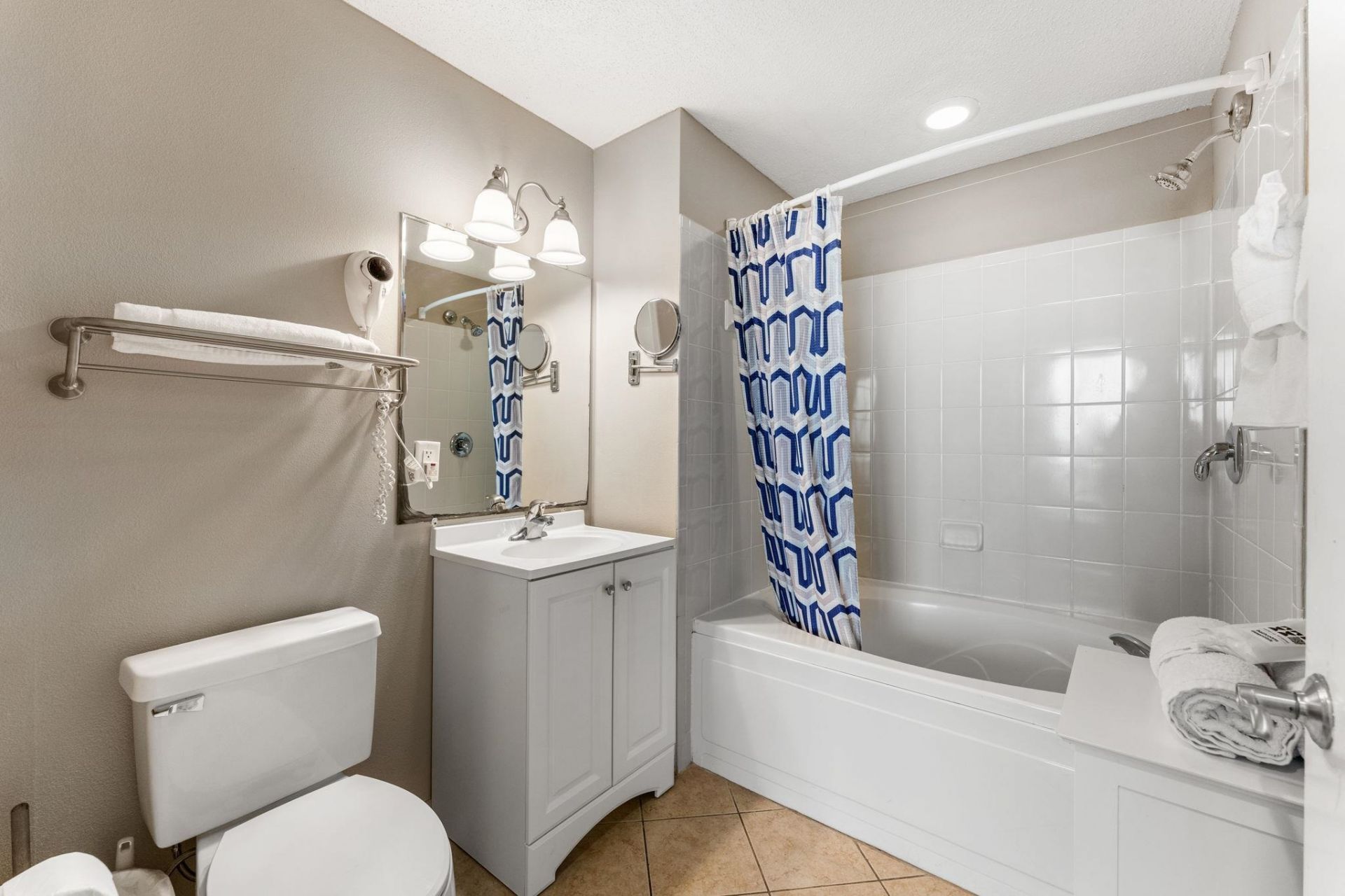 300 N Ocean Blvd. Photo 25