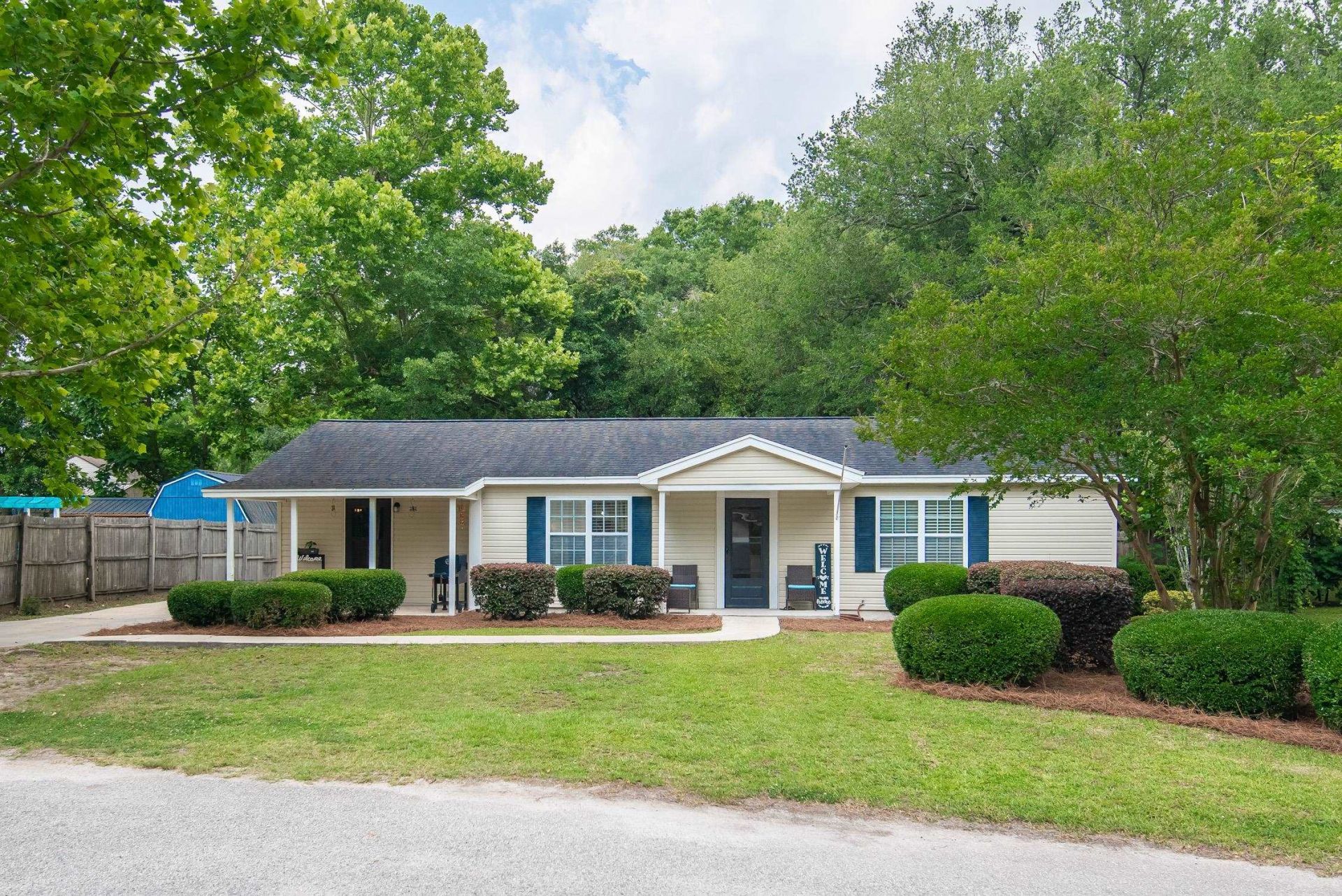 2510 Redwood St. Photo 21