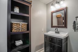 2510 Redwood St. photo 4