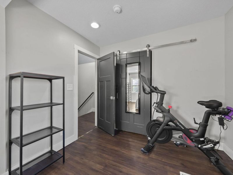 1046 E Cherry Street, Columbus, OH 43205 Photo 14