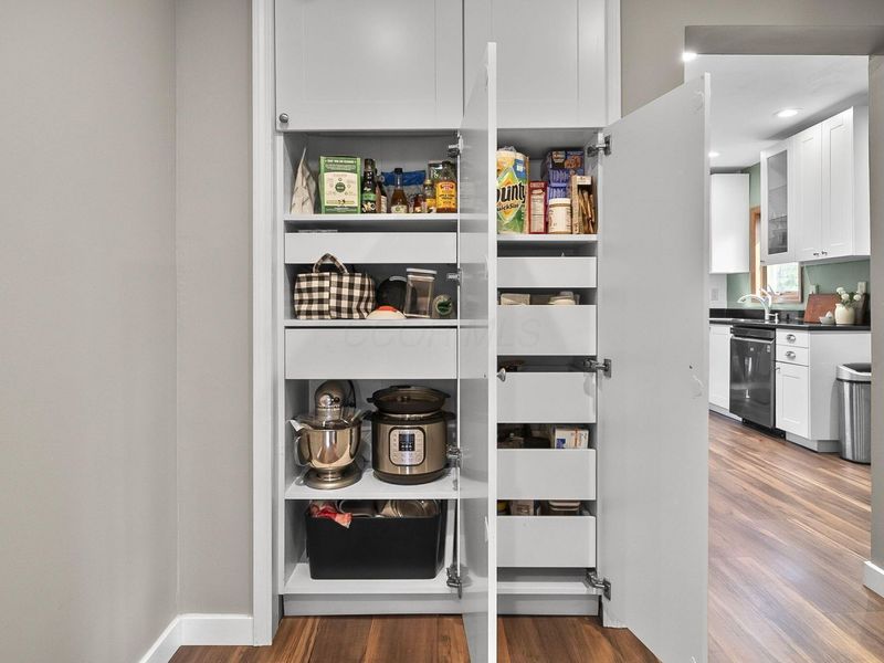 2701 Woodley Road , Columbus, OH 43231 Photo 16