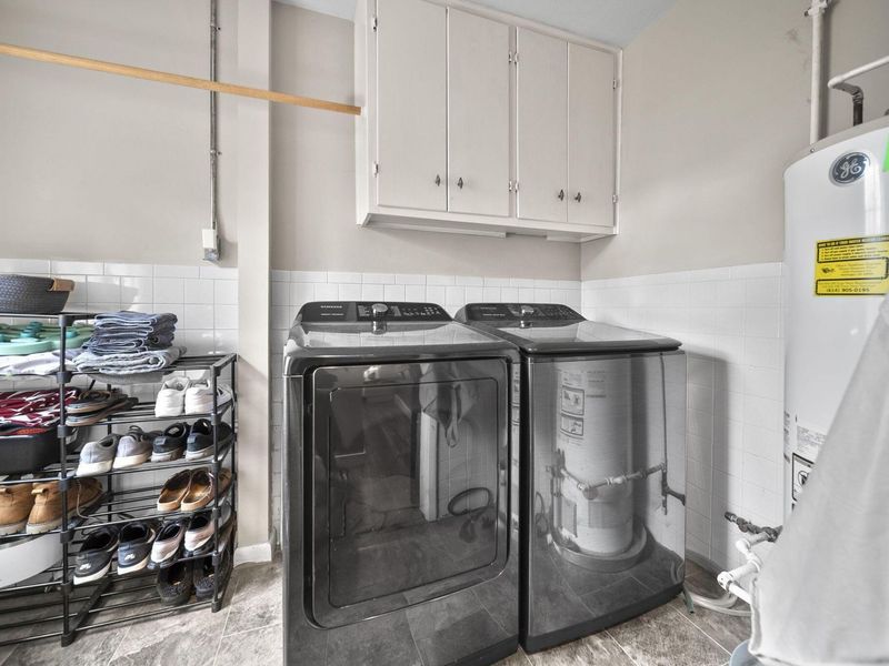 2701 Woodley Road , Columbus, OH 43231 Photo 18