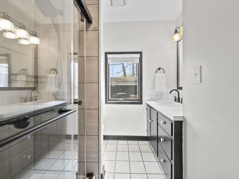 2701 Woodley Road , Columbus, OH 43231 Photo 27