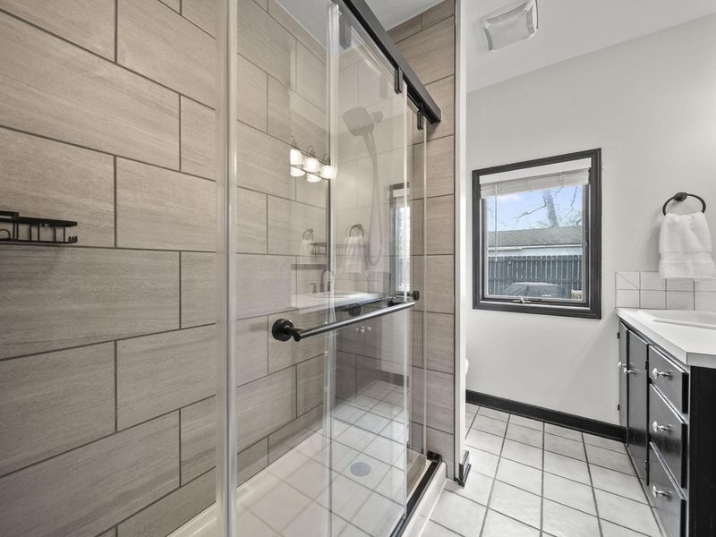 2701 Woodley Road , Columbus, OH 43231 Photo 28