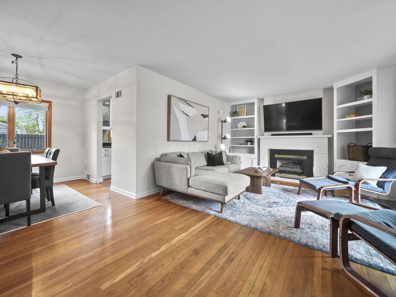 2701 Woodley Road , Columbus, OH 43231 Photo 6