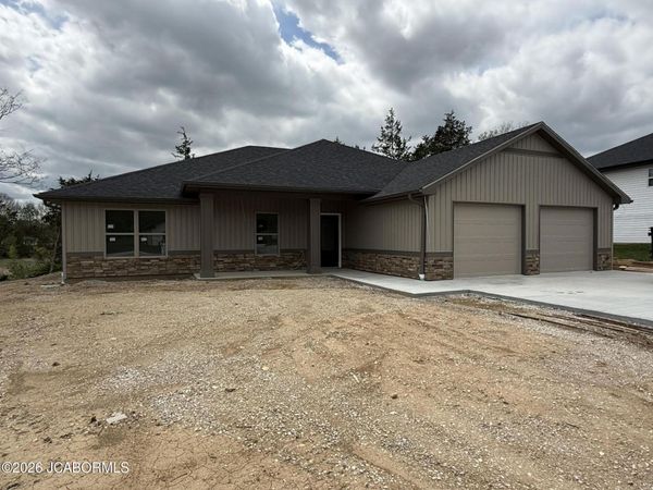 5305 THORNRIDGE COURT, Jefferson City, MO 65109