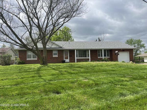 931 S SUMMIT DRIVE, Holts Summit, MO 65043