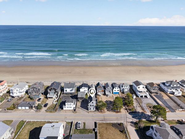 341 Ocean Avenue, Unit 1, Wells, ME 04090