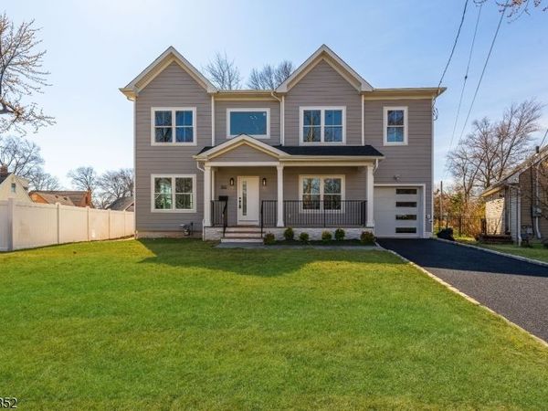 302 West Ln, Clark, NJ 07066