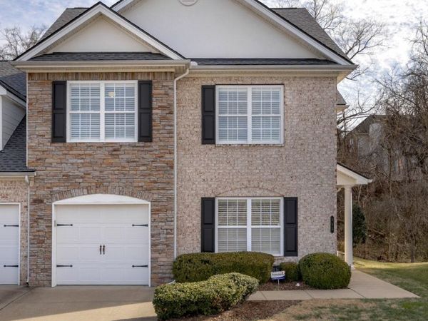 815 Barrington Place Dr , Brentwood, TN 37027