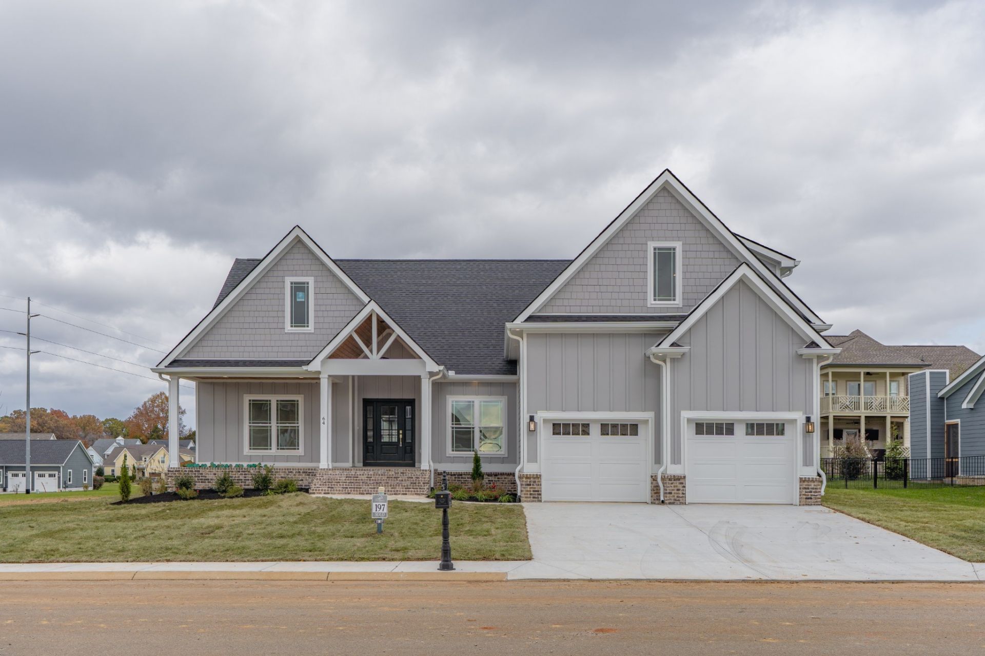 64 Windjammer Ct , Winchester, TN 37398 Main Photo